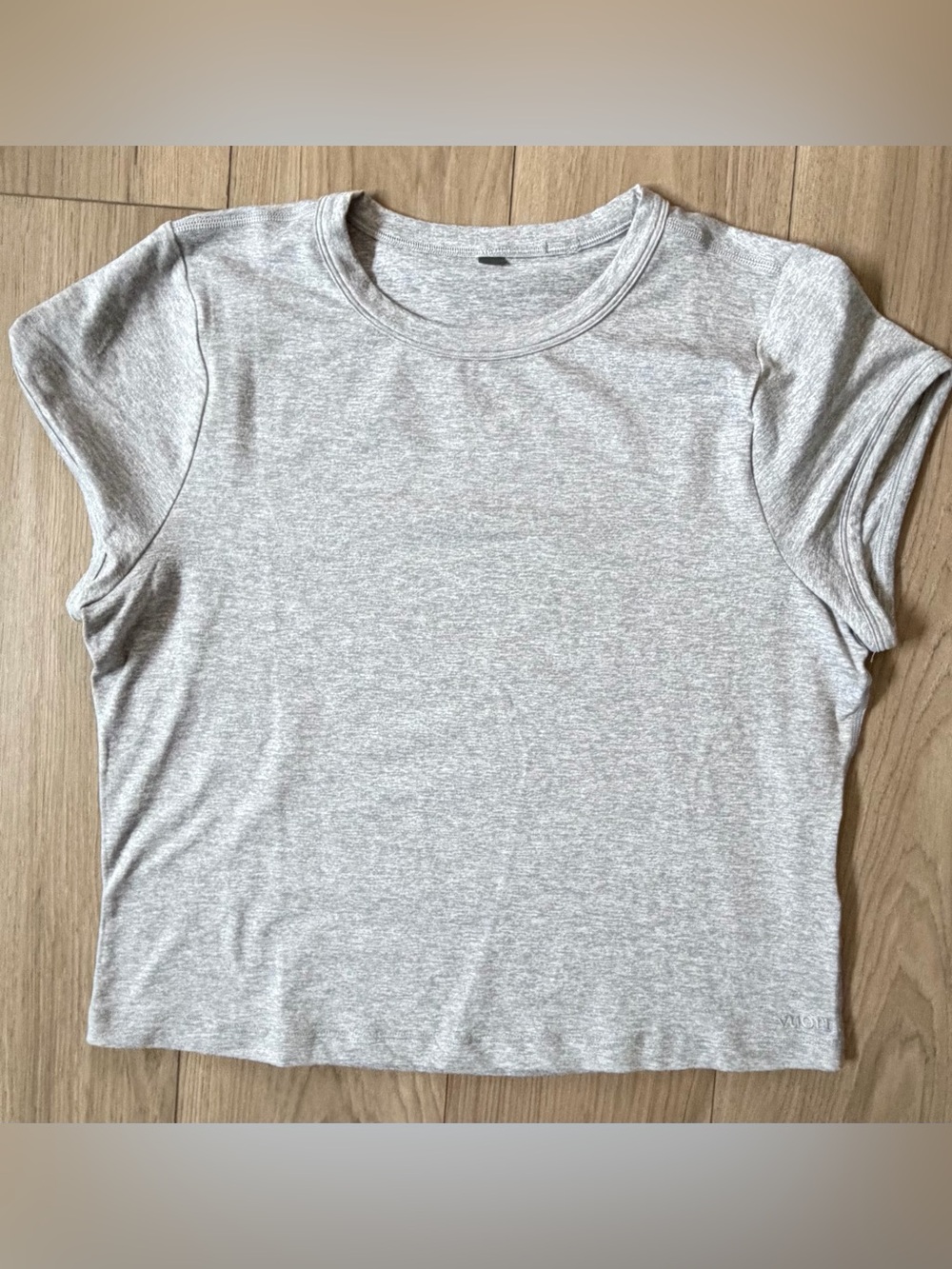 VUORI Womens Halo Baby Tee Short Sleeve Heathered Gray Sz XL SOFTTTTTT